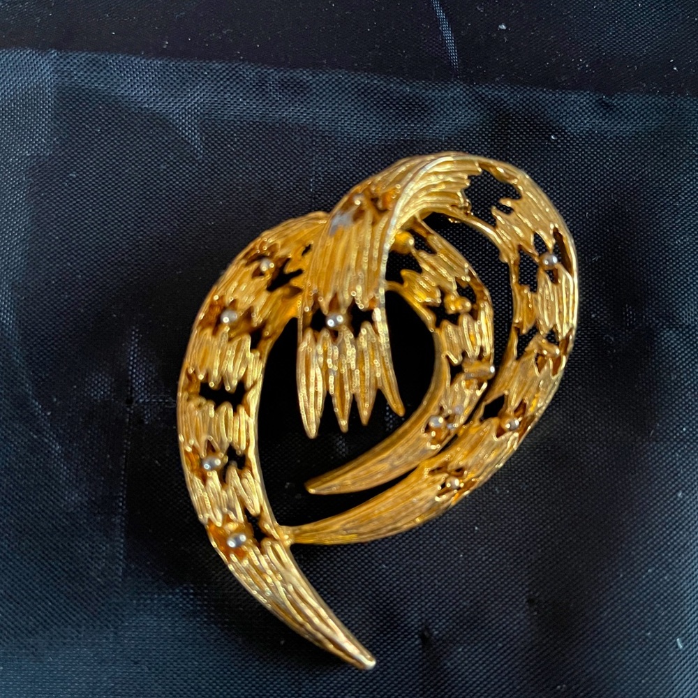 Vintage Broach